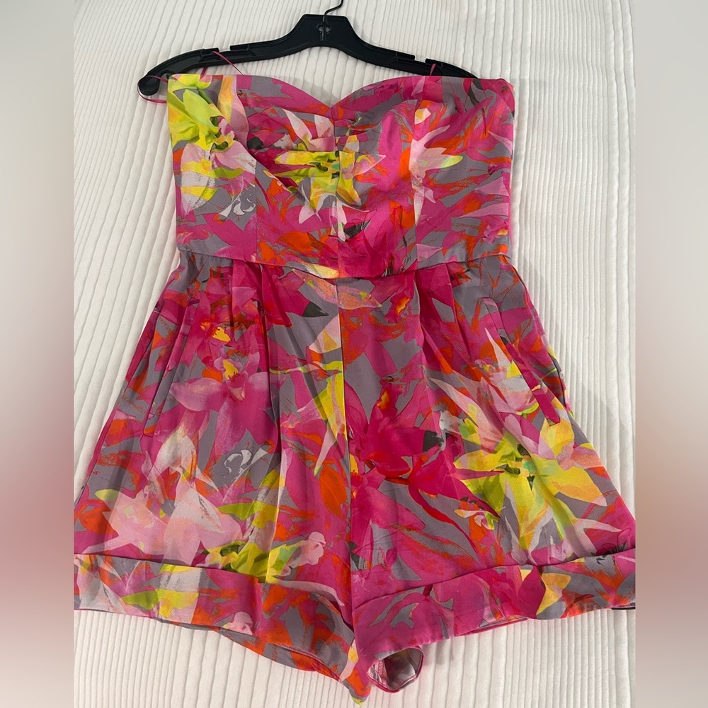 Trina Turk Romper size 6